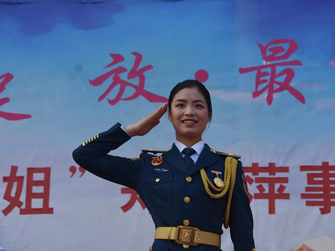 2019年阅兵仪式作文_今年有阅兵仪式吗2019_2019年阅兵仪式直播