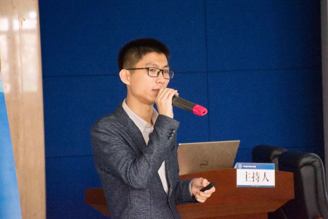 徐德清先生,是(美国)高校创新国际联盟共同理事长,曼彻斯特大学公派