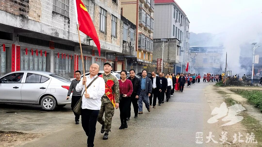 石窝镇:以最高礼节欢送新兵入伍 - 乡镇动态 - 广西玉林北流市人民