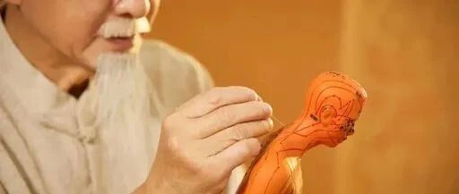 千补万补，打通经络才是大补，跟中医大师学养生，通经络，调百病，值得收藏