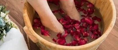 泡脚加点它，赶跑寒气、脚气！但有3类人要格外注意