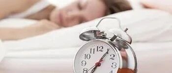 躺在床上干这事会致癌！还让你从头伤到脚！10个方法帮您改善