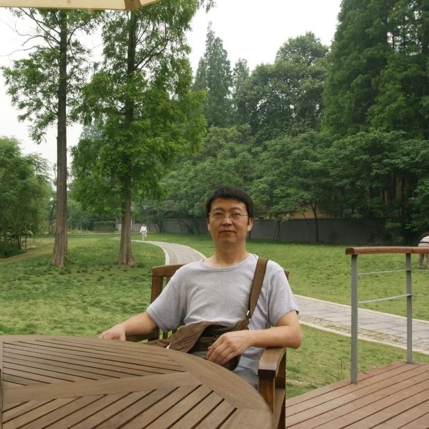 畫冊(cè)專業(yè)印刷_廣州專業(yè)藝術(shù)畫冊(cè)印刷_專業(yè)公司畫冊(cè)印刷