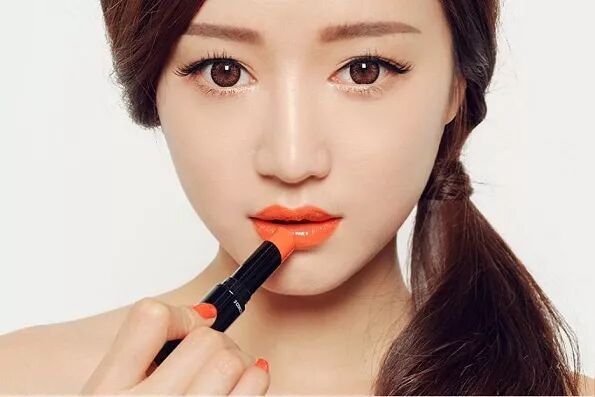 新娘如何选择口红才能hlod住全场