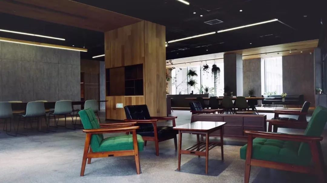 北京又一新打卡圣地,山下学堂开设咖啡和花店 !