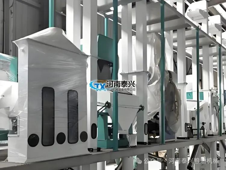 面粉成套石磨机设备图片_求石磨面粉机_石磨面粉机成套设备