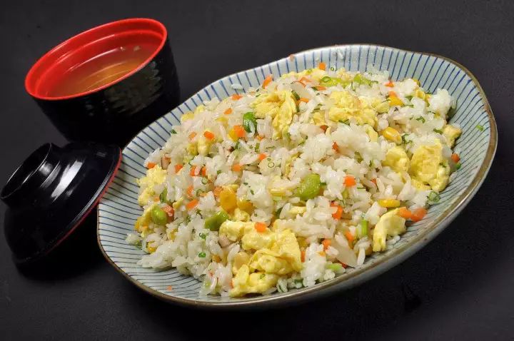 健美饮食的原则有哪些_饮食健美健身操视频_健身健美饮食/