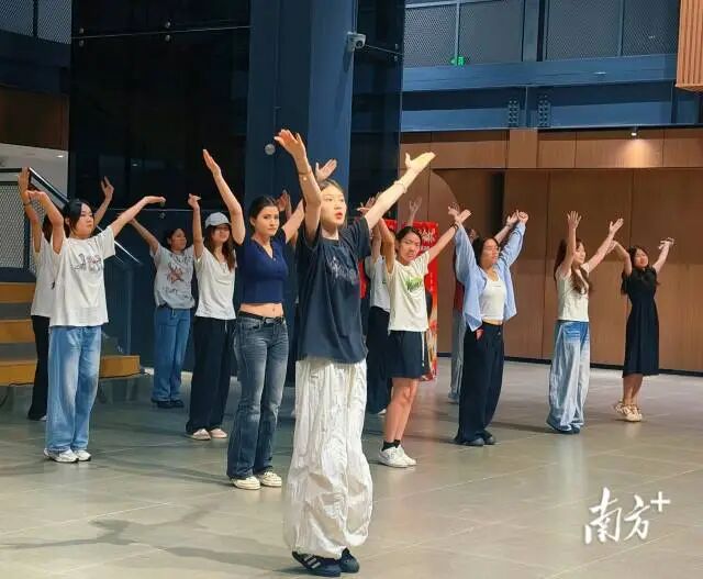 排练现场。南方+ 刘舜欣 摄