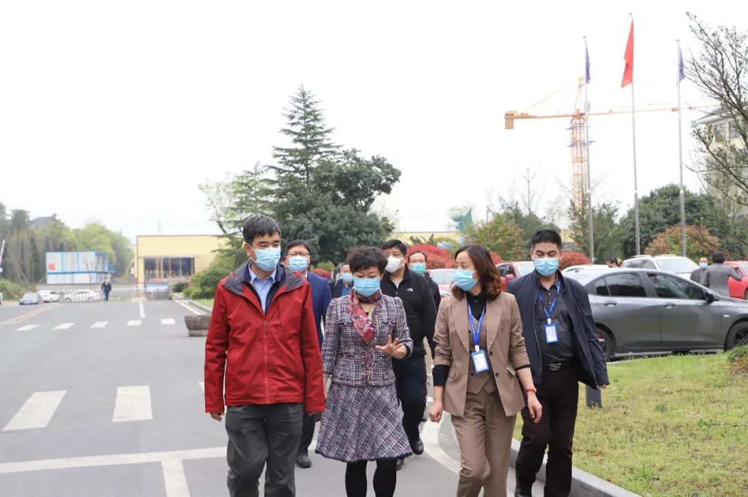 品质看得见！国家工信部企业局副局长叶定达一行考察指导千芝雅