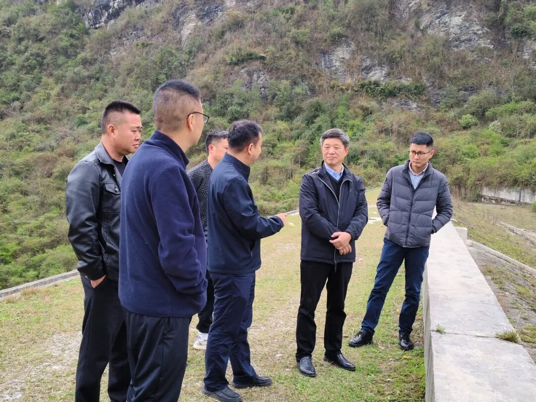 巡河中,罗朝光先后来到王佑镇翁闹水库,翁高水库