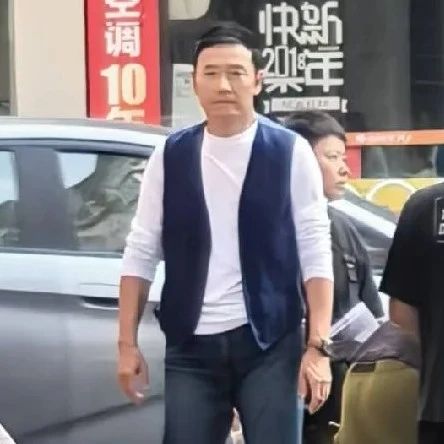 苗侨伟来顺德拍戏!超多人围观!