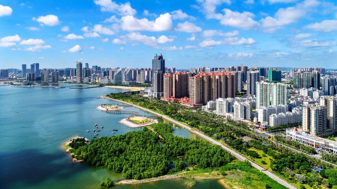 “飞跃湛江”图片之金沙湾之十八+彭镇强+188922080809.jpg