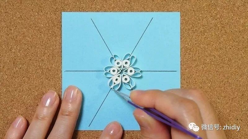 讓你躺在被窩看雪花！紙藝 DIY 的雪花，美的太出眾