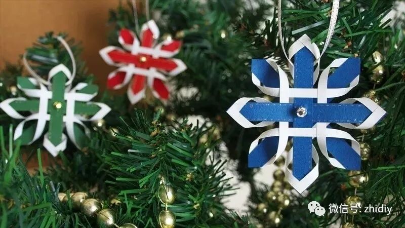 讓你躺在被窩看雪花！紙藝 DIY 的雪花，美的太出眾