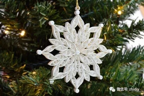 讓你躺在被窩看雪花！紙藝 DIY 的雪花，美的太出眾