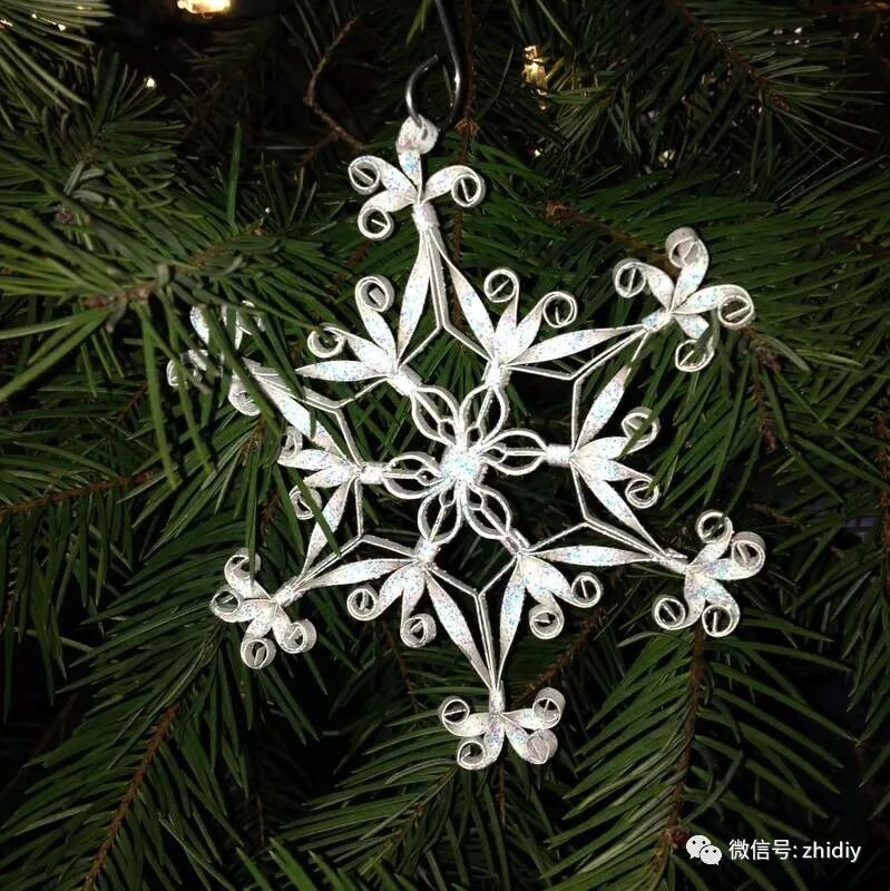 讓你躺在被窩看雪花！紙藝 DIY 的雪花，美的太出眾