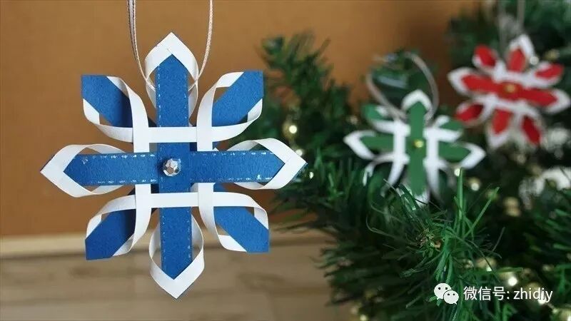 讓你躺在被窩看雪花！紙藝 DIY 的雪花，美的太出眾