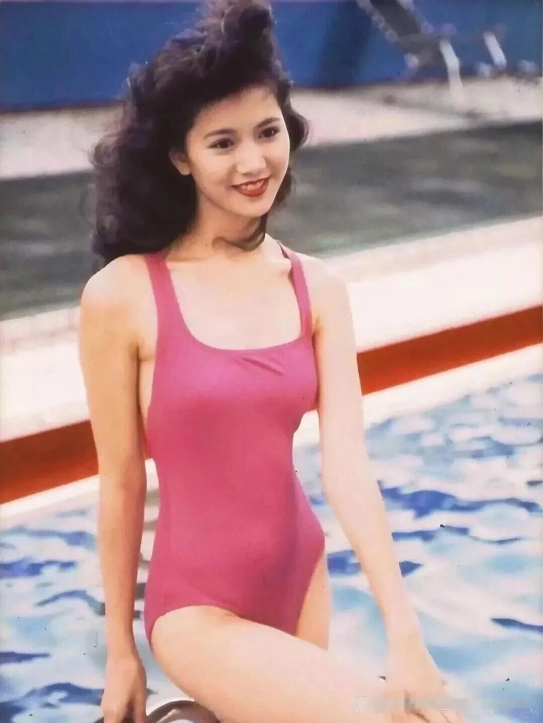 袁咏仪上节目挖出参选港姐的陈年旧瓜