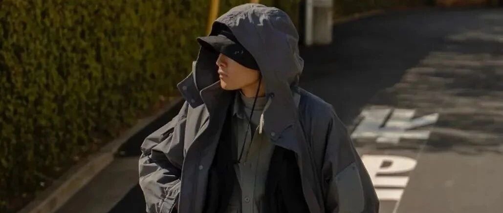 钓鱼空军无所谓，最重要的是穿上它