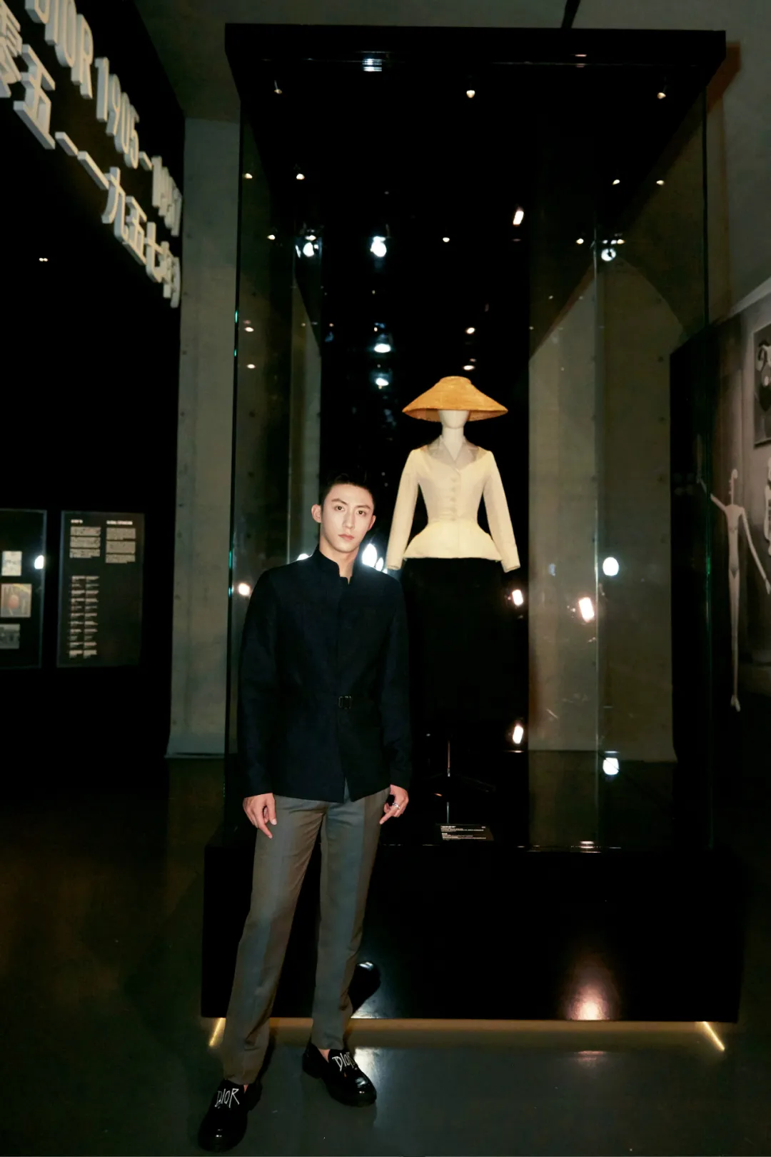 摩福男人展:男星穿搭丨盛夏也挡不住型格,他们何时变得这么惊艳? 摩福男人展:男星穿搭丨盛夏也挡不住型格,他们何时变得这么惊艳?
