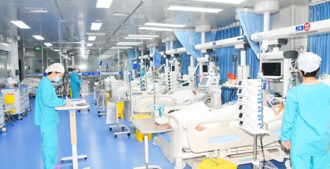 为什么呼吸机进口的好市级临床重点专科② ｜ 洋县人民医院重症医学科：守护生命的最后防线_https://www.jmylbn.com_新闻资讯_第30张