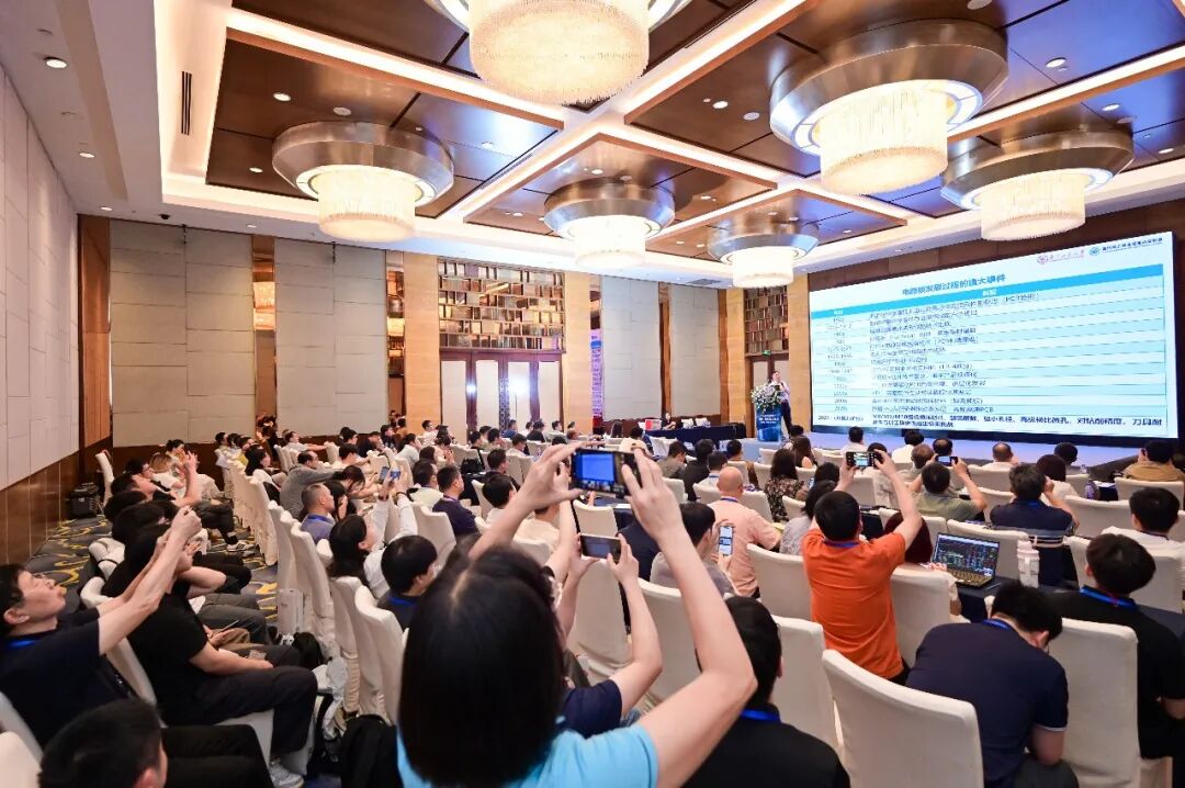 2026“AI+激光与机器视觉”赋能⾼端精密制造论坛在苏州圆满落幕