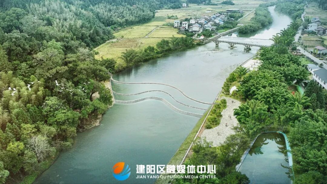 吹响项目攻坚号角争当改革发展排头兵建阳区麻沙镇杜潭村打造水韵节点