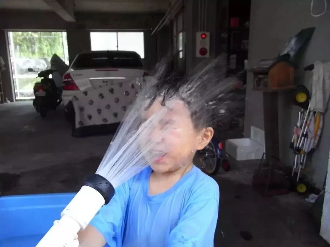 【爆笑】“高考前是祖宗，高考后对不起列祖列宗”，看完00后的亲情翻车现场，我笑到大脑缺氧哈哈哈（组图） - 37
