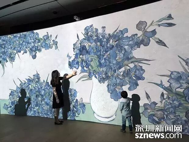 朋友圈迷惑行为大赏：对镜头劈叉、在地上打滚…赢得了点赞，失去了自我（组图） - 19