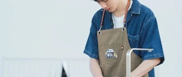 明星越来越爱装的“真实”，谁还没受够