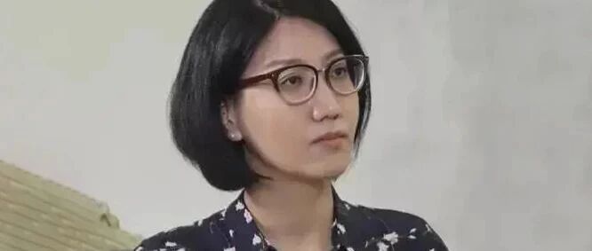 撕破李诞的体面，只需易立竞一句话