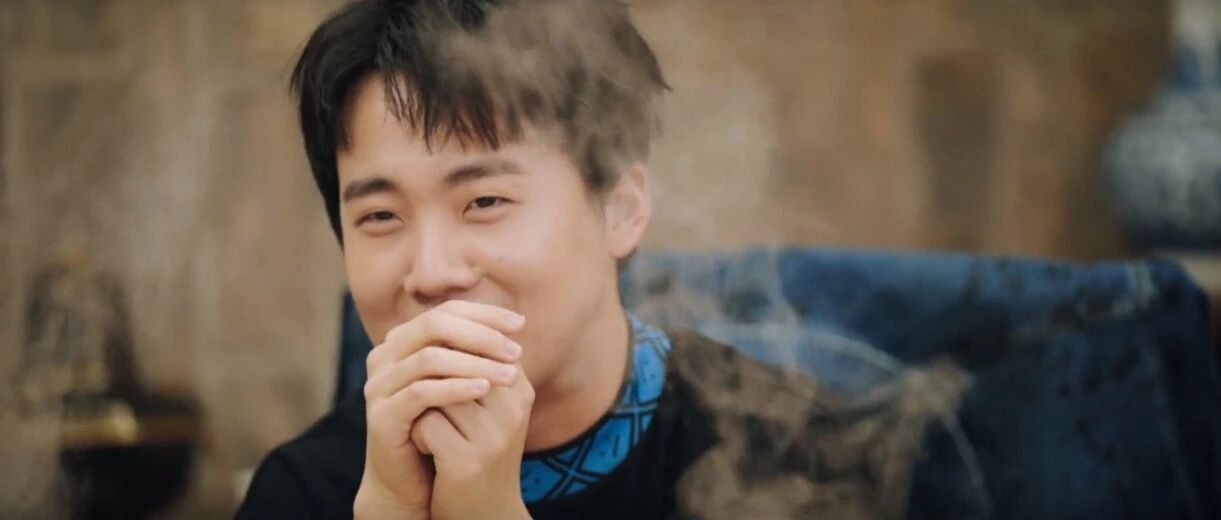 郭麒麟被宋丹丹舒淇“催婚”的尴尬场面，暴露了成人世界的社交真相