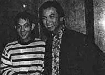 欧来欧来欧来什么歌_向华强到底什么来头_杉杉来了的丸子头怎么扎