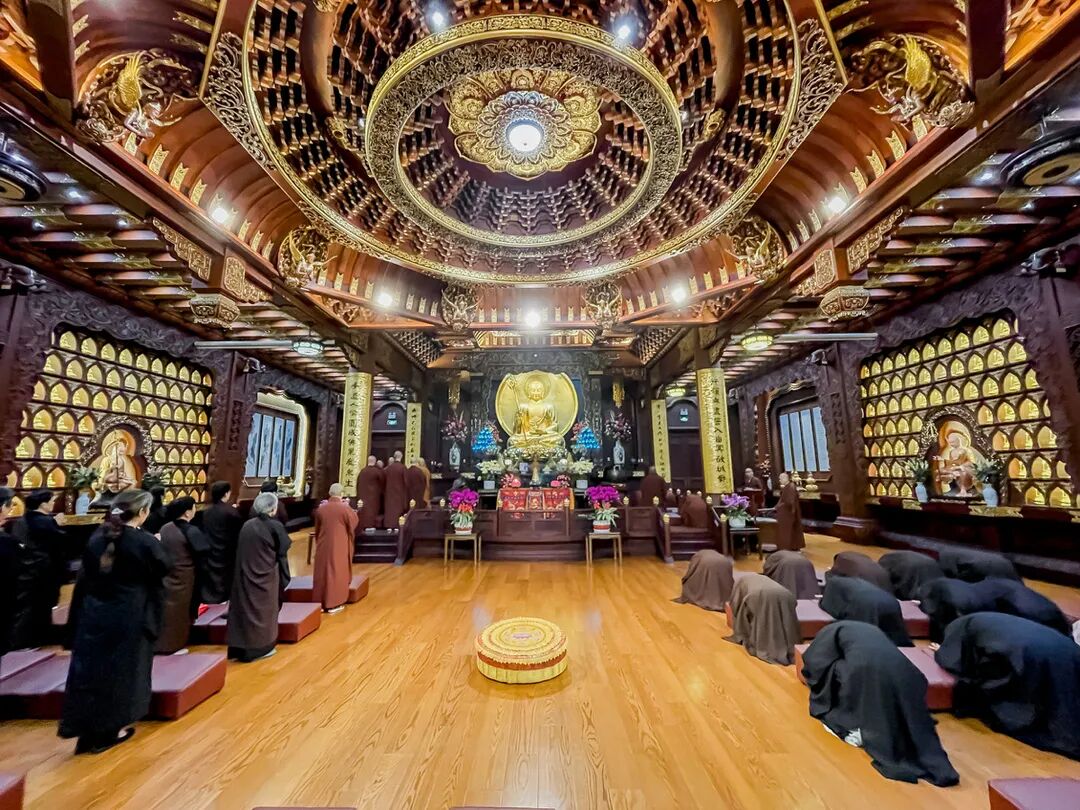 上海地藏古寺“首届闭关班”庄严开班