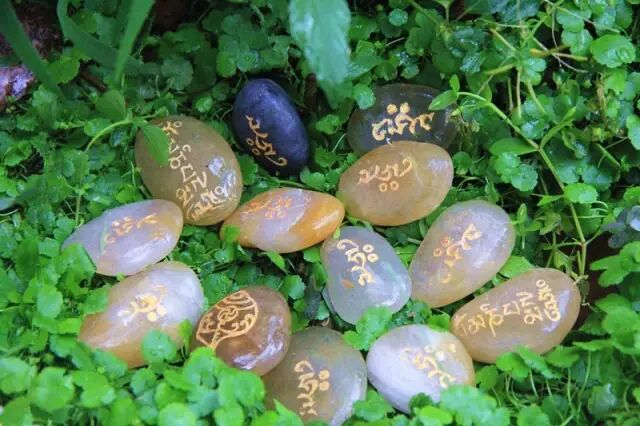 玛尼石功德 <wbr>| <wbr>简单快速 <wbr>行之有效的方便是如何做到的？