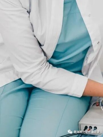 听力AC为什么0【乾乾科普】出现听力问题就一定要用助听器吗？_https://www.jmylbn.com_新闻资讯_第6张