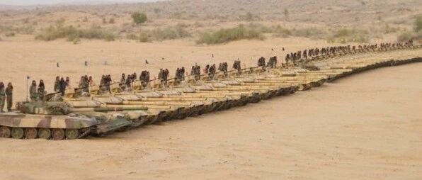 印媒：中印两国在边境部署坦克，都已进入对方的射程内