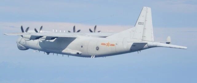 台防务部门：今日上午又有19架解放军军机进入台西南空域