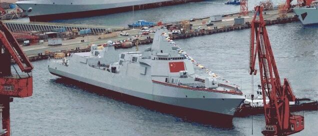 美媒：美国三大军种联合发文件，中国海军是水面战唯一同级挑战！