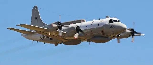 美军一架侦察机疑似侵入中国台湾领空