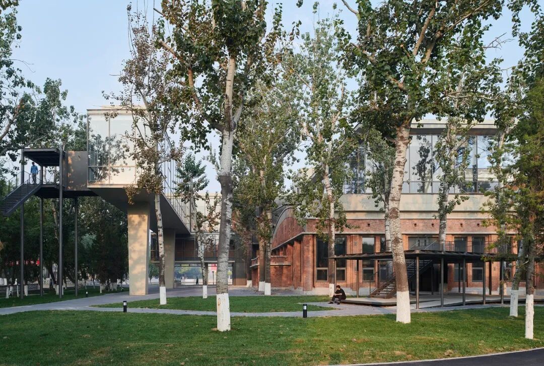 Spring 2022 Graduate Course 