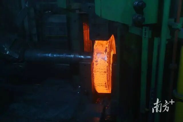 南方+ 林捷勇 拍摄