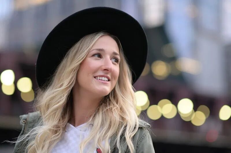 iphone新产品发布会_苹果新产品发布会视频_苹果的新产品发布会：iPhone的精彩瞬间