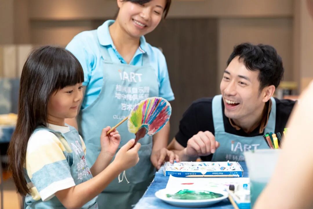 夏天旅游适合去的地方国内_夏天适合去哪旅游_夏天旅游适合去的景点