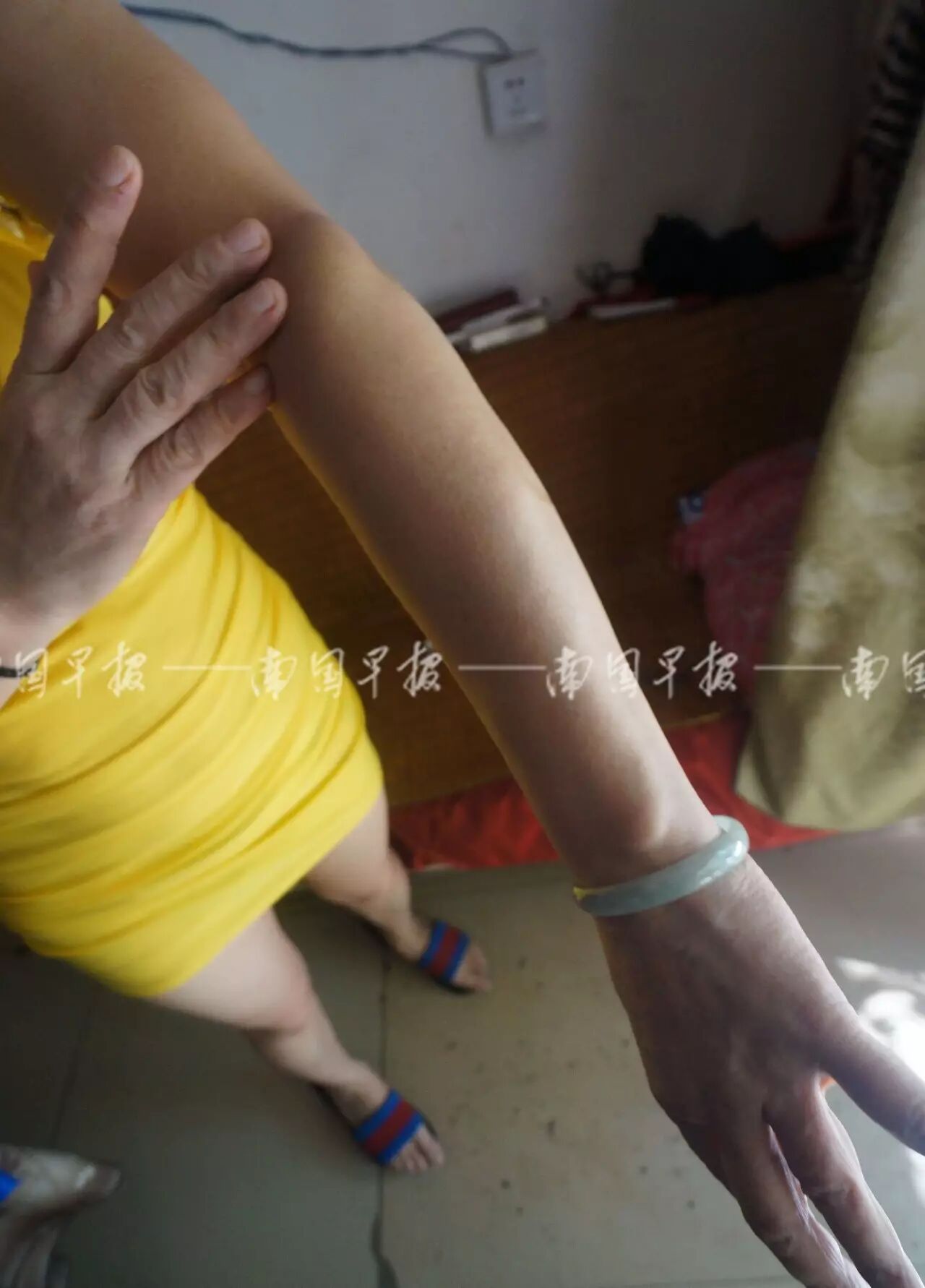 多家按摩店半夜被打砸 還遭放狠話:不交錢繼續(xù)砸