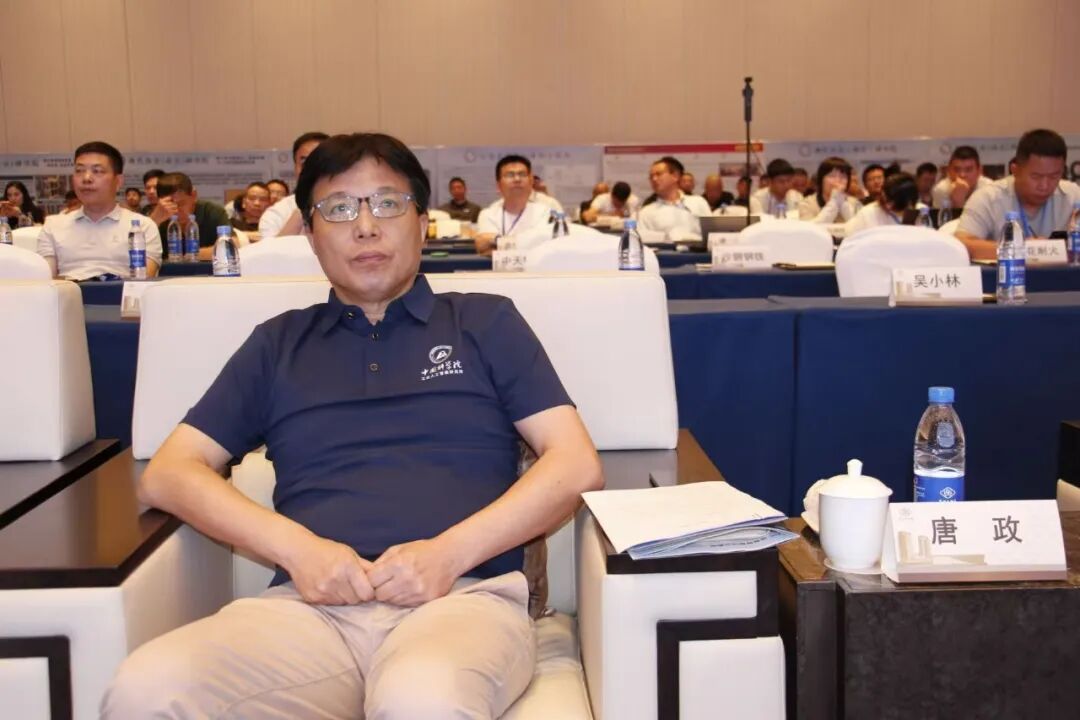 c6e072304018e91eecd68ec7b748fdc7.jpg