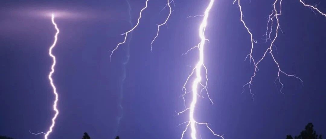 突发！电子烟监管剧变：仅限烟草味、零售需专卖许可、新增上市审查表述…龙头股闪崩40%