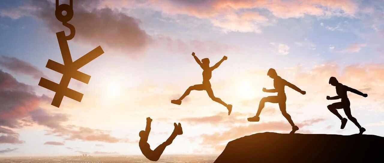 又现“杀猪盘”？小牛股突陷闪崩，疑似播主火速销号…近期多起“杀猪盘”，证监会严厉岀击