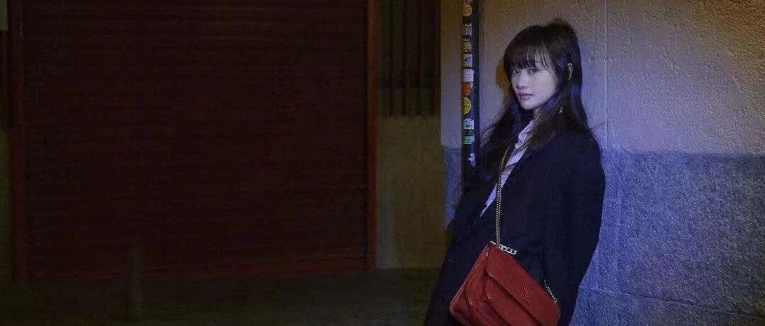 郑爽涉嫌签订“阴阳合同”、偷逃税?官方回应：严查!