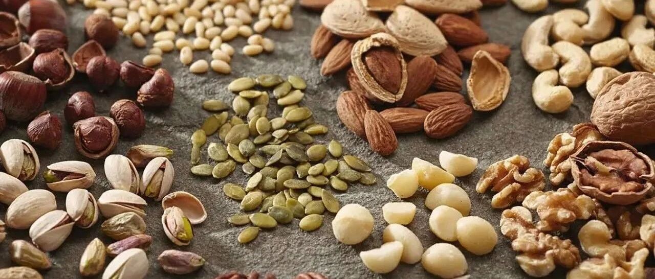 “每日坚果”营养虽丰富  但并非吃得越多越好